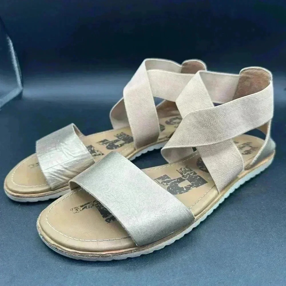 SOREL Ella sandals Metallic Cream Size 9